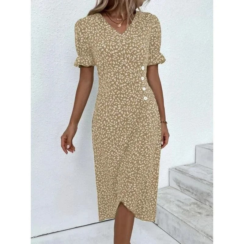 Medium to long slim fit dress